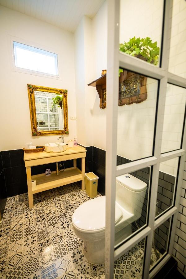 Baroque Boutique Resort Ranong Eksteriør billede